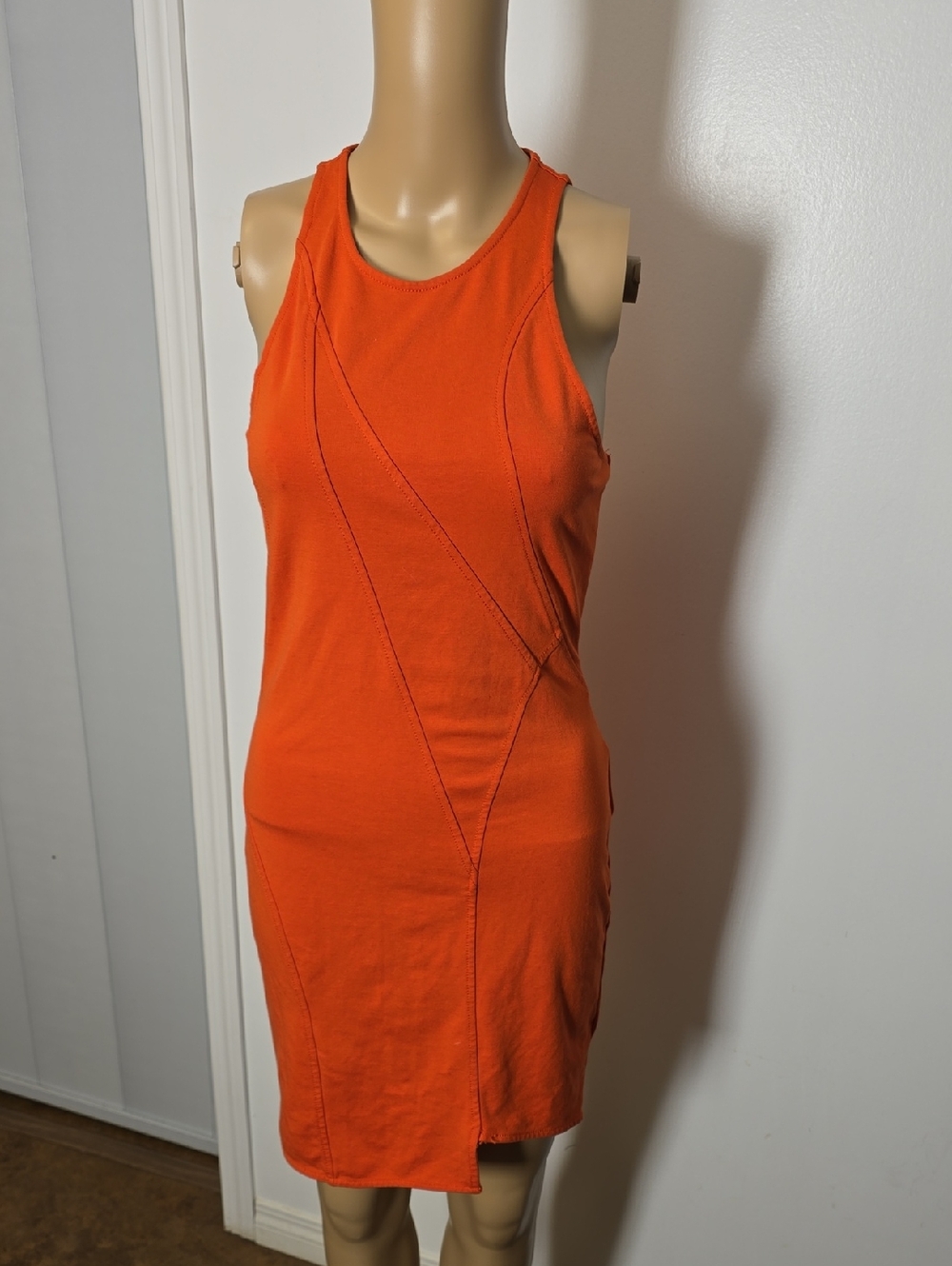 Sleek Dark Orange Sleeveless Sheath Dress - Small